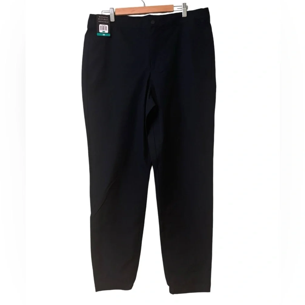 NWT Banana Republic Men's Motion Tech Hybrid Pant Water Repellent Size 38 Black - Picture 6 of 13